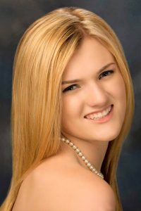 Samantha_Lunt-600x860 Samantha_Lunt-600x860