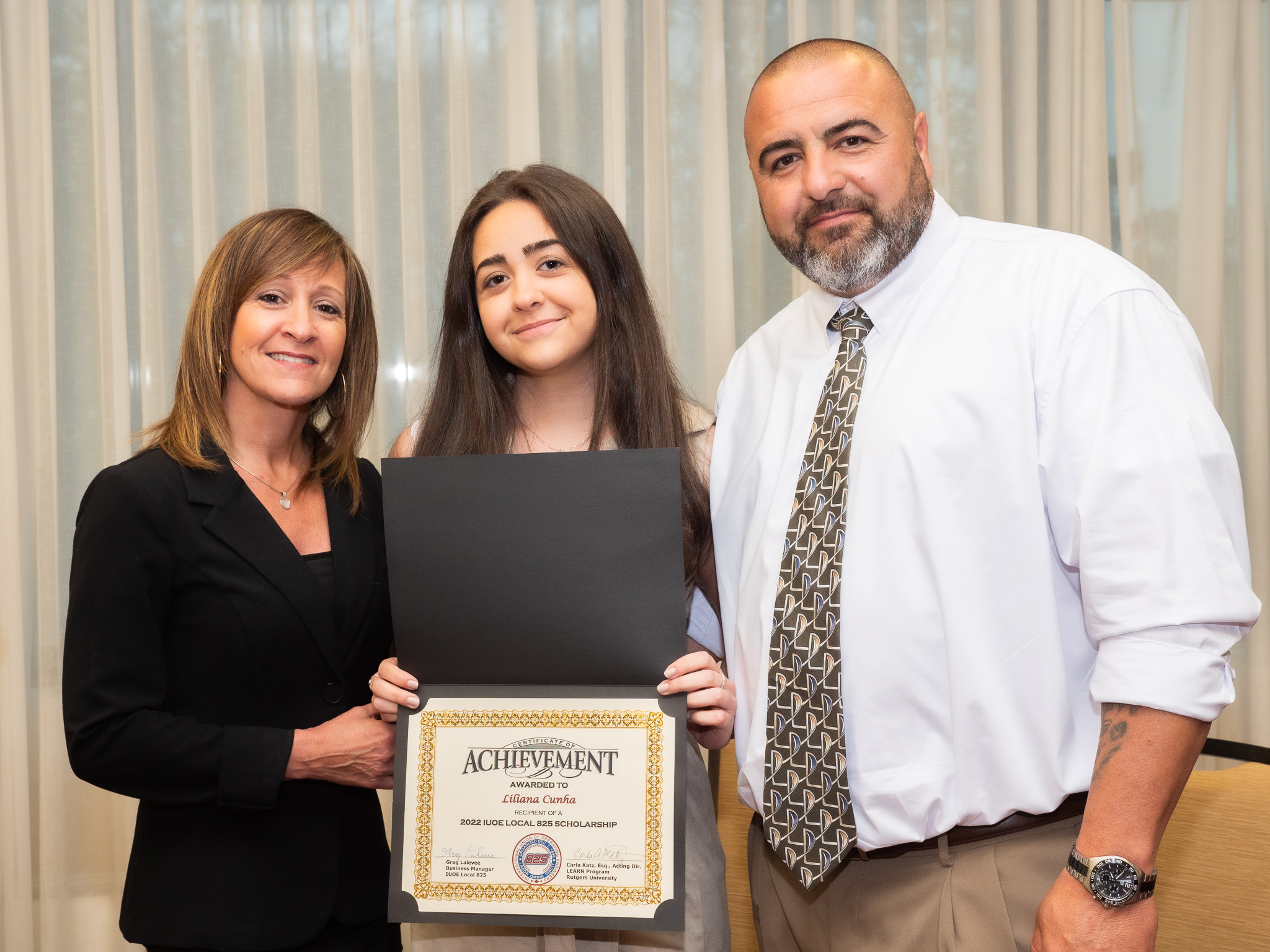 Liliana Cunha with family